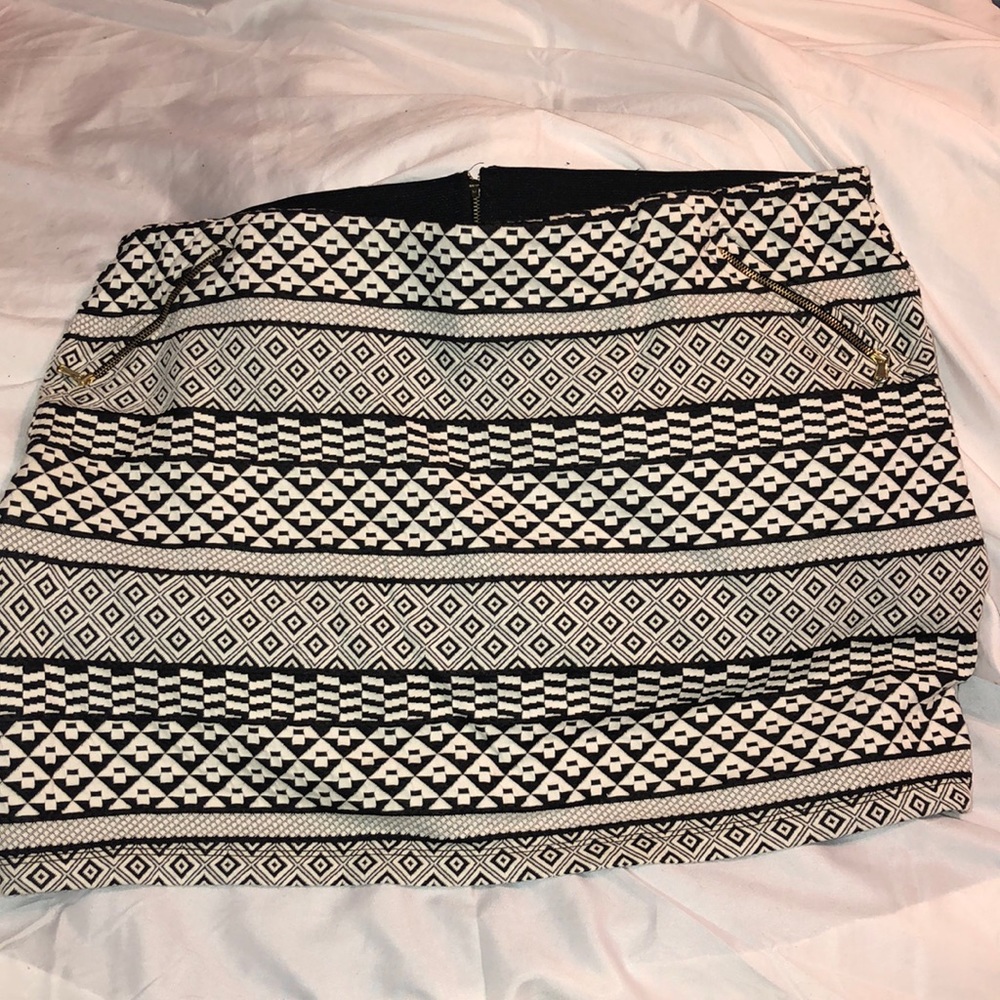 Pattern skirt